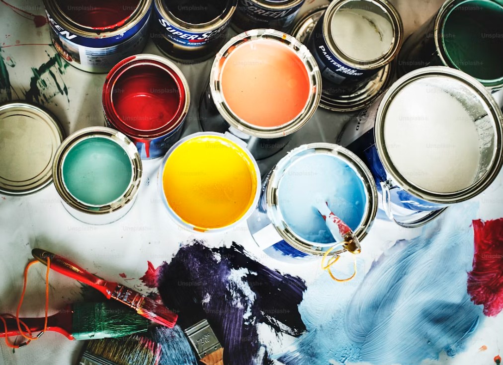 Wedge Materials in Paint Brush Manufacturing: Why Plastic (and PE Regrind) Delivers the Best Value